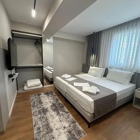 Renev Apartamento Tirana